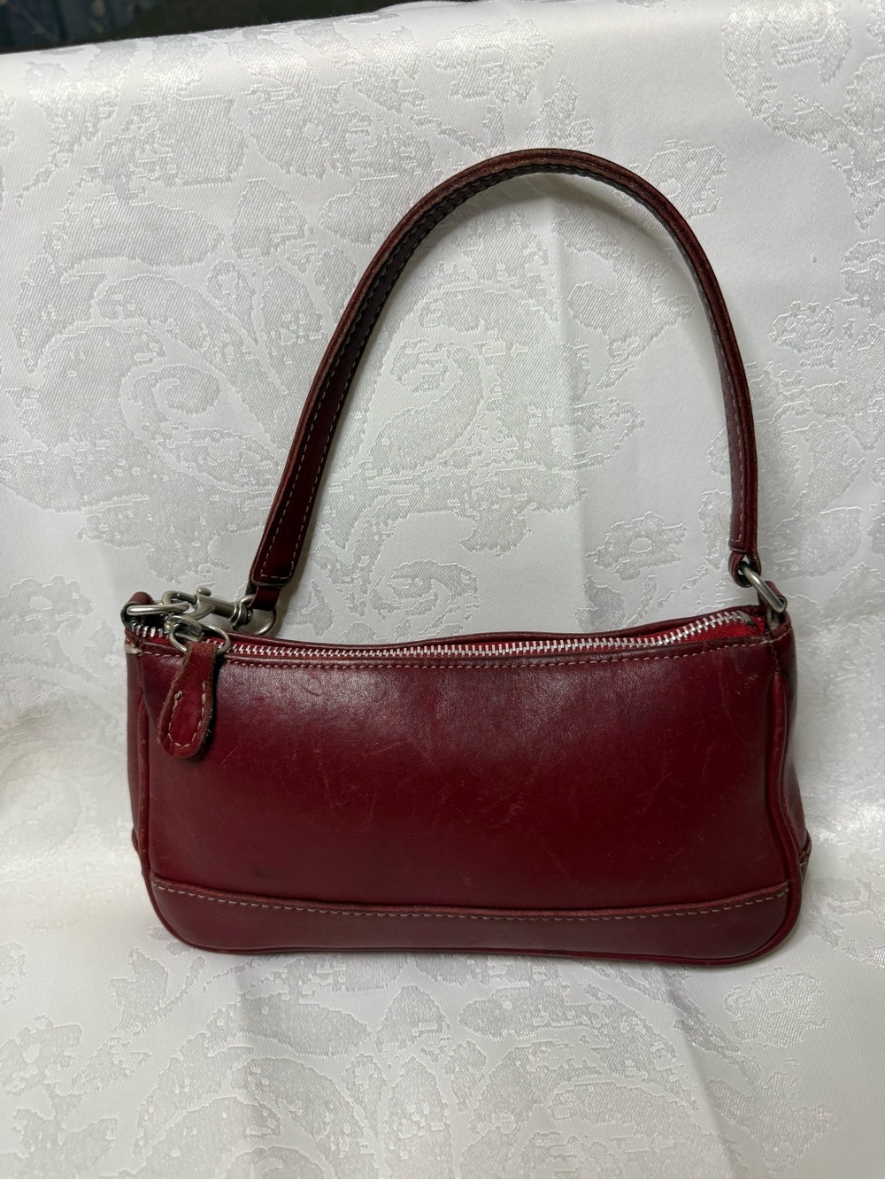 Vintage Coach Hamptons Demi 7785 Burgundy Red Leather Y2K Shoulder Bag